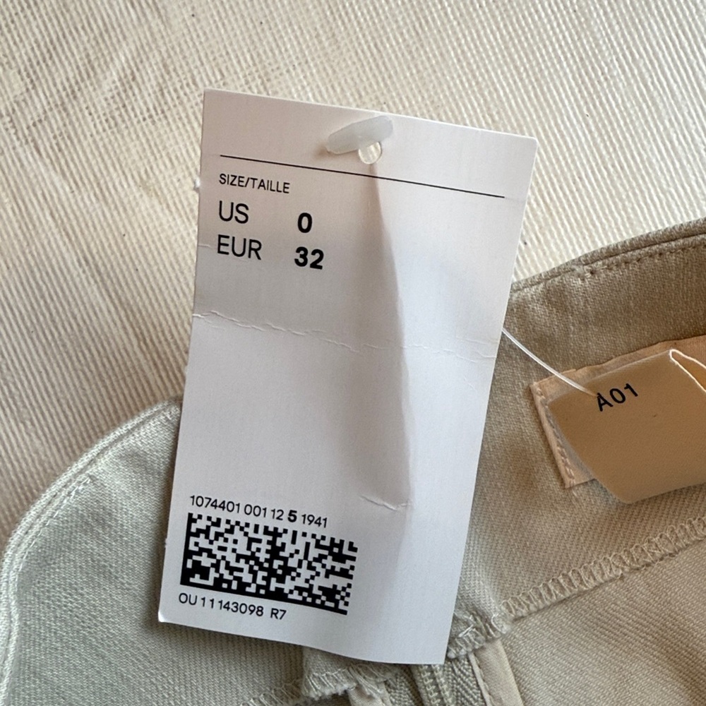 H&M Women's Khaki Light Beige Lace Front Back Zip Mini Skirt Size 0 NWT - Picture 3 of 11